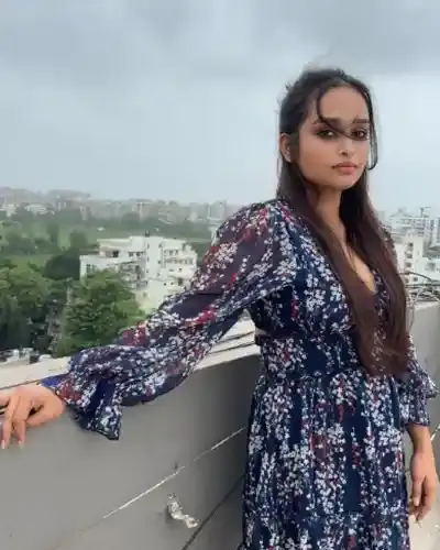 Deolgaon Raja Escorts